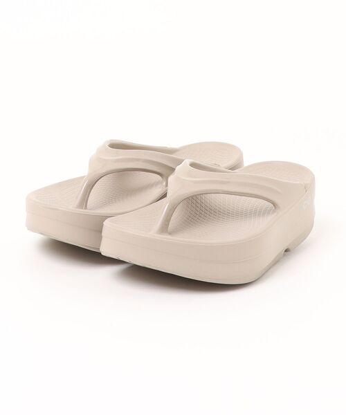 OOFOS OOmega サンダル　ライトベージュ　25 B:MING LIFE STORE by BEAMS｜OOFOS / OOmega(23~25cm) 25SS