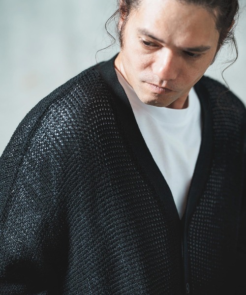GLIMCLAP(グリムクラップ)の「mcg3626- Mesh knitting cardigan ニットカーディガン(カーディガン/ボレロ・メンズ・オフホワイト/グレー/ブラック/ライトベージュ・S/M/L)」の5枚目の写真