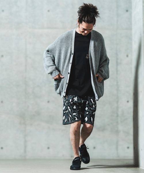GLIMCLAP(グリムクラップ)の「mcg3626- Mesh knitting cardigan ニットカーディガン(カーディガン/ボレロ・メンズ・オフホワイト/グレー/ブラック/ライトベージュ・S/M/L)」の19枚目の写真