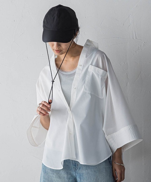 MAYSON GREY(メイソングレイ)の「ワイドカフスドルマンシャツ≪洗濯機で洗える≫(シャツ/ブラウス・レディース・チャコールグレー/ブルー系その他/ホワイト/パープル系その他・M)」の1枚目の写真