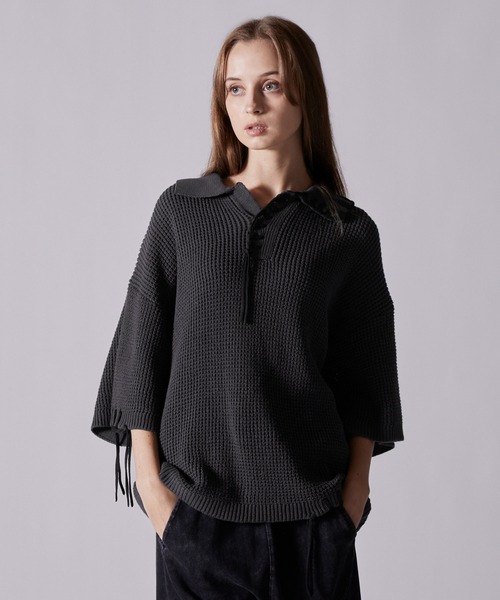 CLEL（クレイル）の「【CLEL】Hand Stitched Waffle Skipper Short Sleeve Knit Polo/ハンドステッチ ワッフルスキッパー半袖ニットポロ（ポロシャツ・メンズ・ブラック/グレイッシュベージュ/チャコールグレー/ブルー・XS/S/M/L）」の18枚目の写真