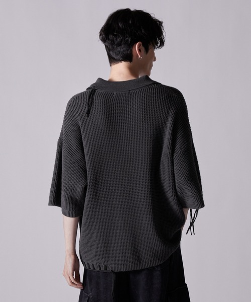 CLEL（クレイル）の「【CLEL】Hand Stitched Waffle Skipper Short Sleeve Knit Polo/ハンドステッチ ワッフルスキッパー半袖ニットポロ（ポロシャツ・メンズ・ブラック/グレイッシュベージュ/チャコールグレー/ブルー・XS/S/M/L）」の20枚目の写真