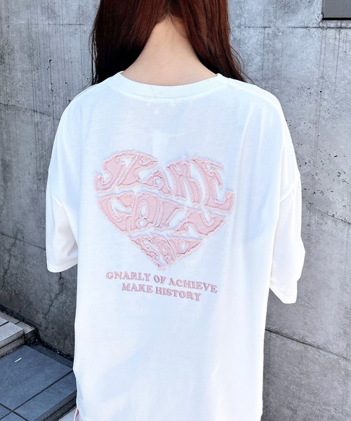 INGNI（イング）の「バックハート貼付チュニックTシャツ／Ａ（Tシャツ/カットソー・レディース・ホワイト×レッド/ホワイト×ピンク/ブラック×ホワイト/ホワイト×ブルー・M）」の7枚目の写真