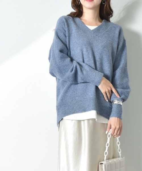 INTERPLANET（インタープラネット）の「７Ｇ天竺Ｖネックプルオーバー（ニット/セーター・レディース・チャコールグレー/ダークブルー/アイボリー・FREE）」の3枚目の写真