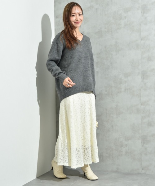 INTERPLANET（インタープラネット）の「７Ｇ天竺Ｖネックプルオーバー（ニット/セーター・レディース・チャコールグレー/ダークブルー/アイボリー・FREE）」の14枚目の写真