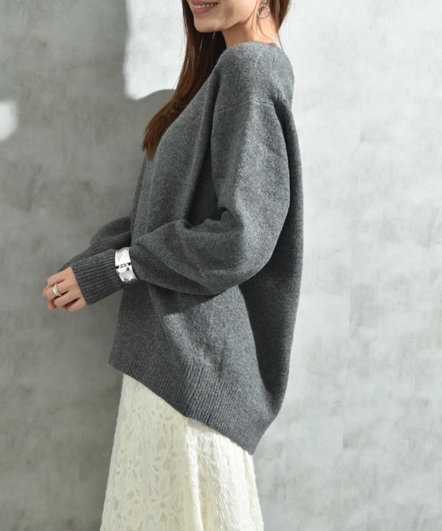 INTERPLANET（インタープラネット）の「７Ｇ天竺Ｖネックプルオーバー（ニット/セーター・レディース・チャコールグレー/ダークブルー/アイボリー・FREE）」の22枚目の写真