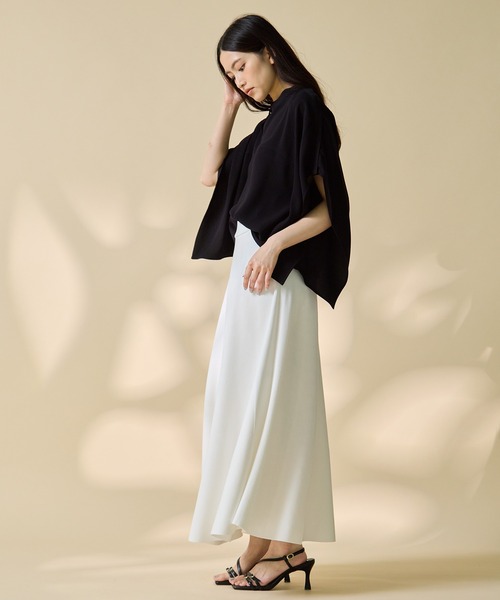 STUDIOUS(ステュディオス)の「【STUDIOUS/ステュディオス】BACK SATIN DRAPE BLOUSE/バックサテンドレープブラウス/ウォッシャブル(シャツ/ブラウス・レディース・ブラック/ホワイト・FREE)」の22枚目の写真