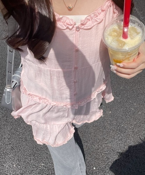 continuer de NICE CLAUP（コンティニューデナイスクラップ）の「【@_chipi2xセレクト】キャミティアードチュニック（シャツ/ブラウス・レディース・オフホワイト/ブラウン系その他/ピンク/ネイビー/ブラック/レオパード/その他11・FREE）」の6枚目の写真