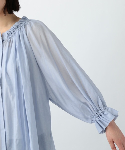 studio CLIP(スタディオクリップ)の「《natural by clip》コットンシルクギャザーチュニック(チュニック・レディース・ブラック/ライトブルー・FREE)」の17枚目の写真