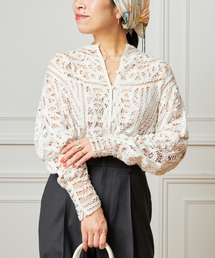 IENA LA BOUCLE リバーレースＶネックブラウス IENA LA BOUCLE リバーレースVネックブラウス キャメル - メルカリ