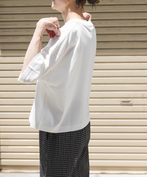 FORK&SPOON（フォークアンドスプーン）の「FORK&SPOON　ジョーゼットクロップドTシャツ（Tシャツ/カットソー・レディース・オフホワイト/グリーン/ネイビー・1）」の5枚目の写真