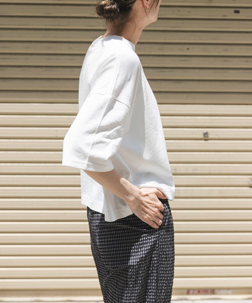 FORK&SPOON（フォークアンドスプーン）の「FORK&SPOON　ジョーゼットクロップドTシャツ（Tシャツ/カットソー・レディース・オフホワイト/グリーン/ネイビー・1）」の6枚目の写真