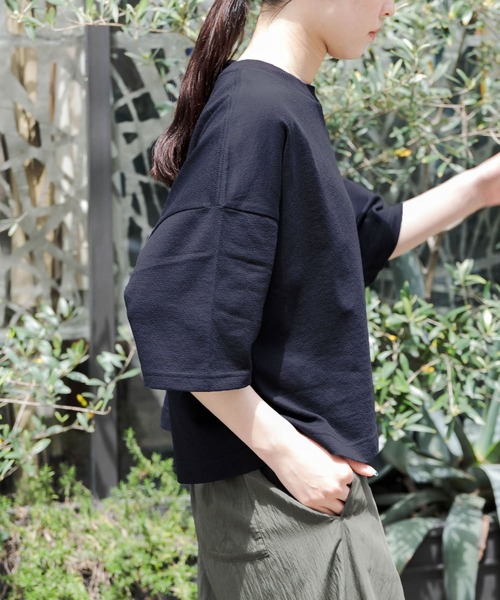 FORK&SPOON（フォークアンドスプーン）の「FORK&SPOON　ジョーゼットクロップドTシャツ（Tシャツ/カットソー・レディース・オフホワイト/グリーン/ネイビー・1）」の14枚目の写真