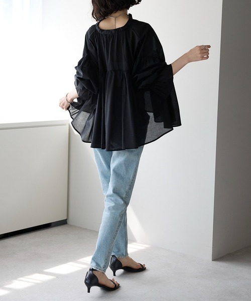 each（イーチ）の「スタンドカラーキャンディースリーブコットンブラウス（シャツ/ブラウス・レディース・ブラック/サックスブルー/ホワイト/イエロー・FREE）」の9枚目の写真