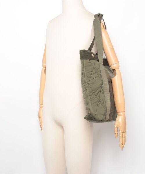 (取寄) バブアー トート バッグ Barbour Healy Tote Bag Olive Healy キルティング トートバッグ（トートバッグ）｜Barbour（バブアー