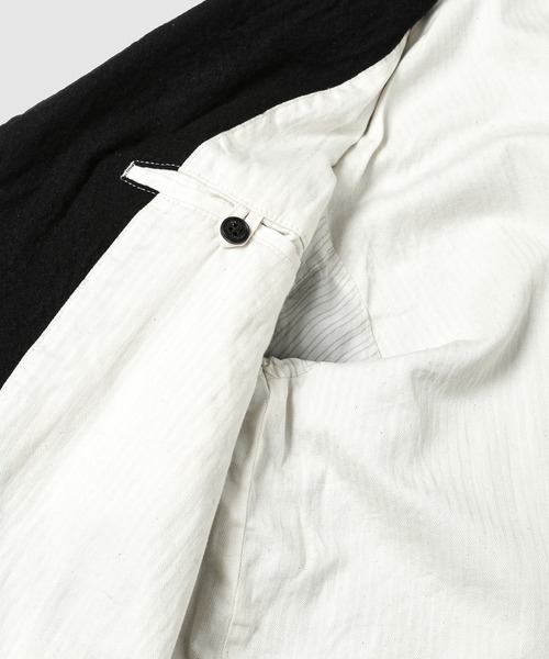 COMME des GARCONS HOMME(コム デ ギャルソン・オム)の「WOOL SERGE 製品縮絨 JACKET(テーラードジャケット・メンズ・ネイビー/ブラック・XL/L/M/XS/S)」の5枚目の写真