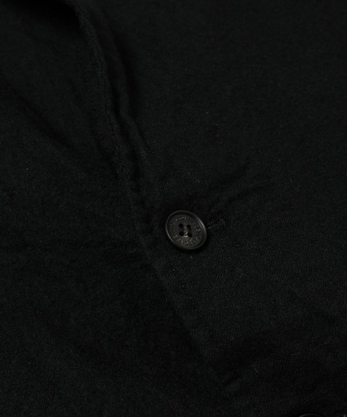 COMME des GARCONS HOMME(コム デ ギャルソン・オム)の「WOOL SERGE 製品縮絨 JACKET(テーラードジャケット・メンズ・ネイビー/ブラック・XL/L/M/XS/S)」の8枚目の写真