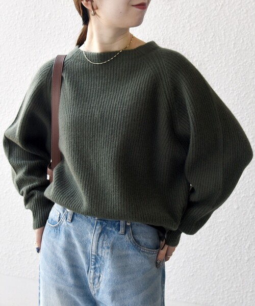 SHIPS any(シップス エニィ)の「SHIPS any:〈手洗い可能〉AQUA カシミヤ ミックス ハイネック ニット(ニット/セーター・レディース・ライトグレー/キャメル/レッド/オレンジ/オリーブ・ONE SIZE)」の7枚目の写真