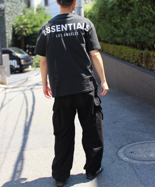 TCSS（ティーシーエスエス）の「FOG ESSENTIALS エッセンシャルズ  LOGO TEE ロゴ Tシャツ バックプリント フロント リフレクタープリント（Tシャツ/カットソー・メンズ・ブラック/グレー・MEDIUM/LARGE）」の14枚目の写真