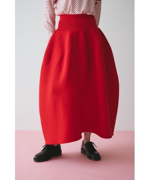 HeRIN.CYE（ヘリンドットサイ）の「Jersey volume knit skirt　　ジャージボリュームニットスカート（スカート・レディース・ブラック/ブラウン/レッド/ブルー・FREE）」の6枚目の写真