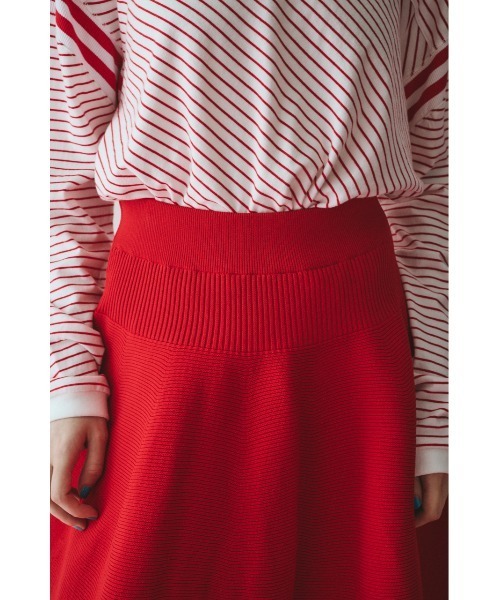 HeRIN.CYE（ヘリンドットサイ）の「Jersey volume knit skirt　　ジャージボリュームニットスカート（スカート・レディース・ブラック/ブラウン/レッド/ブルー・FREE）」の9枚目の写真