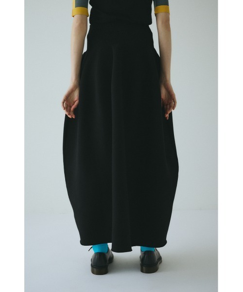 HeRIN.CYE（ヘリンドットサイ）の「Jersey volume knit skirt　　ジャージボリュームニットスカート（スカート・レディース・ブラック/ブラウン/レッド/ブルー・FREE）」の15枚目の写真