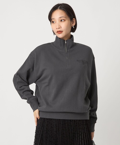 セール】ミュージアム ロゴ ハーフジップ プルオーバー（スウェット