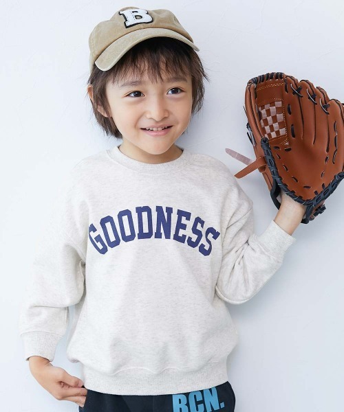 devirock(デビロック)の「デビラボ BOXシルエット プリント トレーナー(スウェット・キッズ・レッド系1/ベージュ系1/グリーン系1/ブラック系2/ベージュ系3/ブラック系1/ベージュ系2/グレー系1/ブラック系3/ブルー系1/ベージュ系4/ベージュ系5/イエロー系1・90cm/100cm/160cm/110cm/120cm/130cm/140cm/150cm)」の6枚目の写真