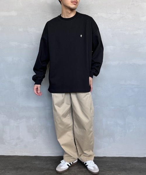 GYMPHLEX（ジムフレックス）の「[GYMPHLEX/ジムフレックス] ワンポイント刺繍ロゴ クルーネックロンT（Tシャツ/カットソー・レディース・ブラック/グレー/ブルー/キナリ/ライトグレー・S/M/L）」の8枚目の写真