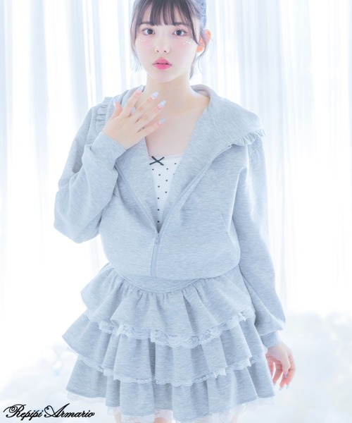 repipi armario（レピピ アルマリオ）の「【girly line】idolフリルZIPパーカー（パーカー・キッズ・ブラック/グレー/サックスブルー・MEDIUM/LARGE/SMALL）」の3枚目の写真