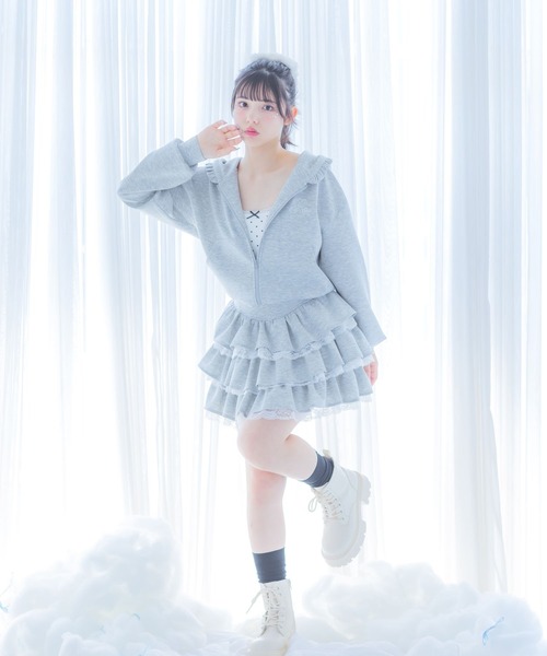 repipi armario（レピピ アルマリオ）の「【girly line】idolフリルZIPパーカー（パーカー・キッズ・ブラック/グレー/サックスブルー・MEDIUM/LARGE/SMALL）」の9枚目の写真