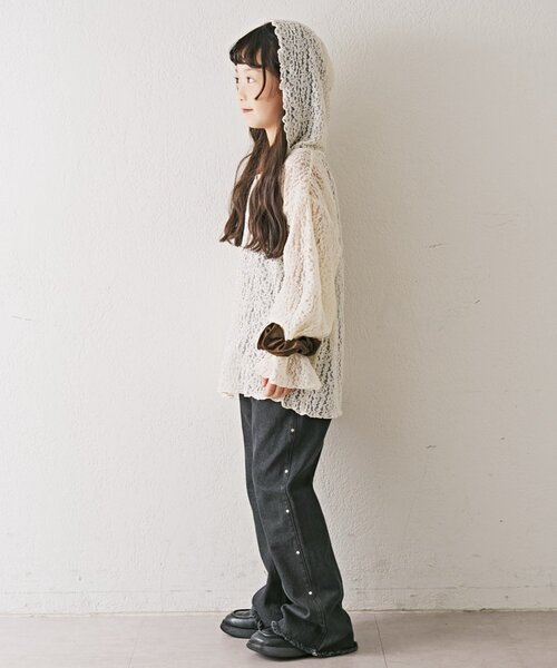 CIAOPANIC TYPY（チャオパニックティピー）の「【KIDS】《ジュニアサイズあり》洗えるスタッズフレア柔らかデニム（デニムパンツ・キッズ・ブラック/ネイビー・MEDIUM/SMALL/XX-LARGE/X-LARGE/LARGE）」の4枚目の写真