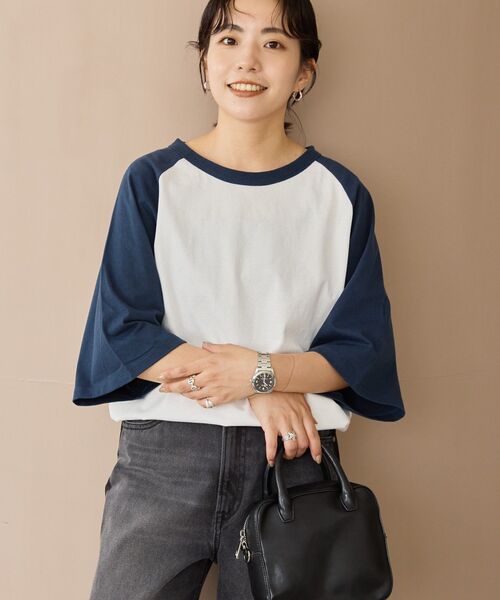 AMERICAN HOLIC(アメリカンホリック)の「ラグラン配色7分袖プルオーバー(Tシャツ/カットソー・レディース・ベージュ/ホワイト系その他/アイボリー・M/L)」の2枚目の写真