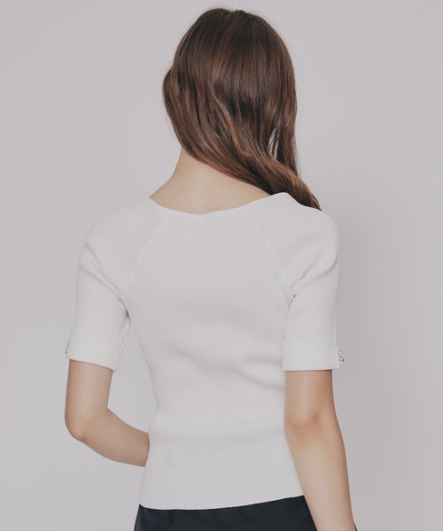 REDYAZEL(レディアゼル)の「2WAYネックリブニットトップス(ニット/セーター・レディース・レッド/ダークブラウン/オフホワイト/ブラック・FREE)」の21枚目の写真