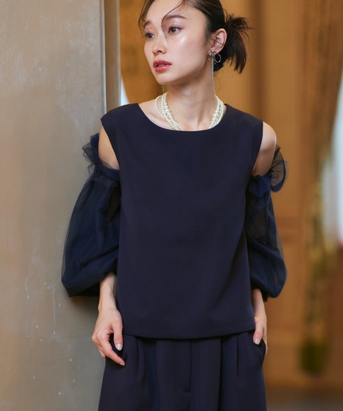 RUIRUE BOUTIQUE（ルイルエブティック）の「オケージョンドレス 結婚式 前後2WAY 洗える ｜ バックコンシャストップス ＆ タックワイドパンツ ドレス ( チュールつけ袖付き ) ｜ パンツドレス 美脚効果（パンツドレス・レディース・チャコールグレー/ブラック/ネイビー・S/M/L/LL）」の13枚目の写真