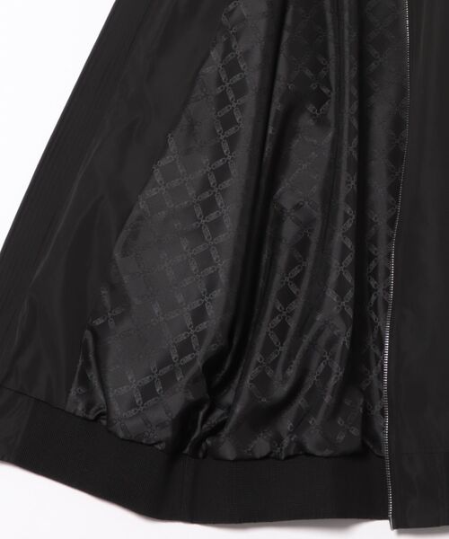 MICHAEL KORS（マイケルコース）の「オーバーサイズ ボンバー ジャケット（ブルゾン・メンズ・ブラック・M/S/L/XL）」の3枚目の写真