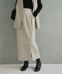 グリーンレーベルリラクシング　ベージュスカートスーツ green label relaxing（グリーンレーベルリラクシング）の「CB