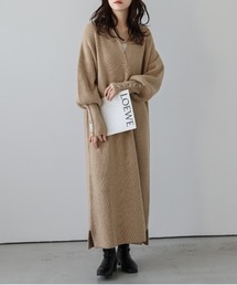 キーネックニットワンピース