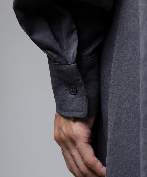 revertical(リバーティカル)の「ロングシャツ(シャツ/ブラウス・メンズ・ブラック/チャコール/カーキ・L/M)」の16枚目の写真