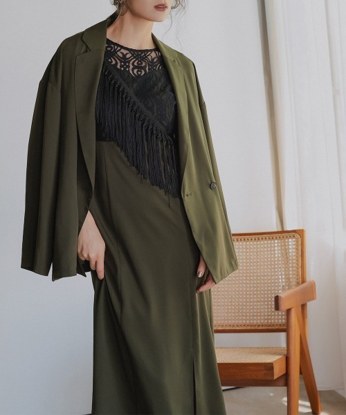Callarus（カラルス）の「ノーカラージャケットアシメフリンジ使いレースワンピースドレスアンサンブル〔Callarus〕（セットアップ・レディース・ブラック/カーキ/チャコールグレー・LL/M/L）」の12枚目の写真