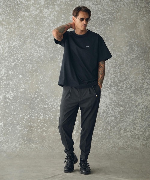 THEOREM(セオレム)の「mp14227- Turn up TR Stripe Tapered Pants ピンストライプテーパードスラックス パンツ(TRM25-P023A)(スラックス・メンズ・ブラック系その他/ネイビー系/グレー系その他・S/M/L/XL)」の11枚目の写真