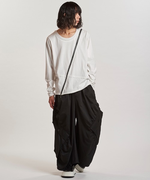 NO ID.(ノーアイディ)の「mlt5436- マルチシームZIP-PO カットソー(857006-331T)(Tシャツ/カットソー・メンズ・グレー/ブラック/ホワイト・1/2)」の15枚目の写真