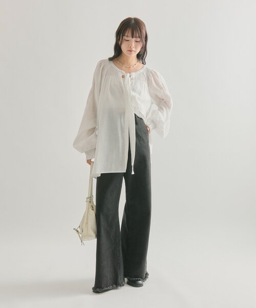 mystic(ミスティック)の「ボウタイスキッパーブラウス(シャツ/ブラウス・レディース・ベージュ/ブラック/オフホワイト・FREE)」の6枚目の写真