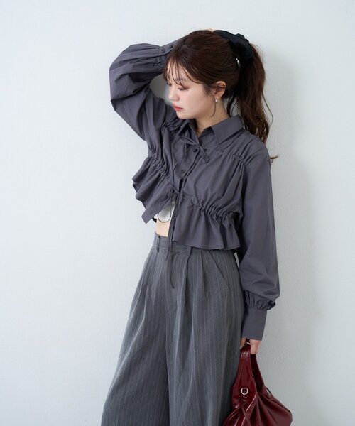 Kastane(カスタネ)の「フロントリボンシャツ(シャツ/ブラウス・レディース・グレー/アイボリー/サックスブルー・FREE)」の12枚目の写真