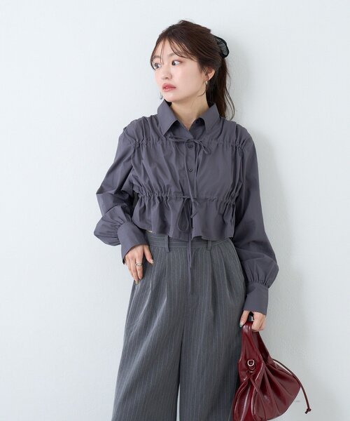 Kastane(カスタネ)の「フロントリボンシャツ(シャツ/ブラウス・レディース・グレー/アイボリー/サックスブルー・FREE)」の14枚目の写真