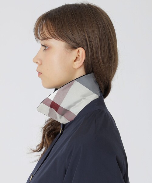 BLUE LABEL CRESTBRIDGE（ブルーレーベルクレストブリッジ）の「コーデュロイカラーブルゾン（ブルゾン・レディース・ベージュ/ネイビー・38/36）」の7枚目の写真