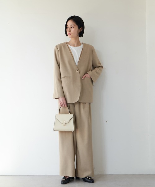 Brown&Street(ブラウンアンドストリート)の「シアー2ピースジャケット(ノーカラージャケット・レディース・サンドベージュ/ダークネイビー・FREE)」の13枚目の写真