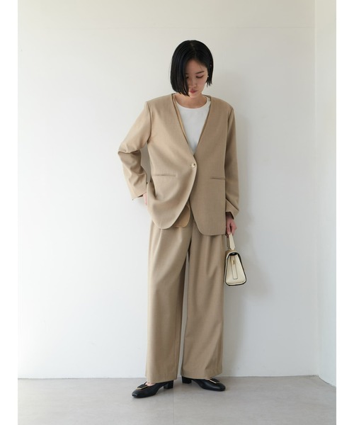 Brown&Street(ブラウンアンドストリート)の「シアー2ピースジャケット(ノーカラージャケット・レディース・サンドベージュ/ダークネイビー・FREE)」の21枚目の写真