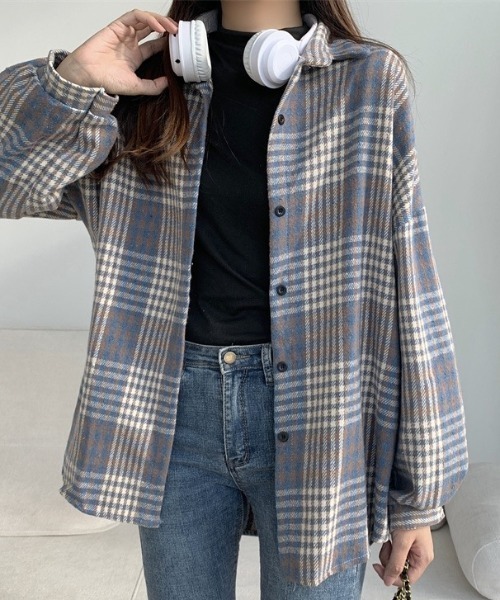 yuue' ( wear )(ユーイ)の「オーバーサイズ起毛チェック柄シャツ(シャツ/ブラウス・レディース・ネイビー/オレンジ/レッド/ブラック/ブルー・FREE)」の14枚目の写真
