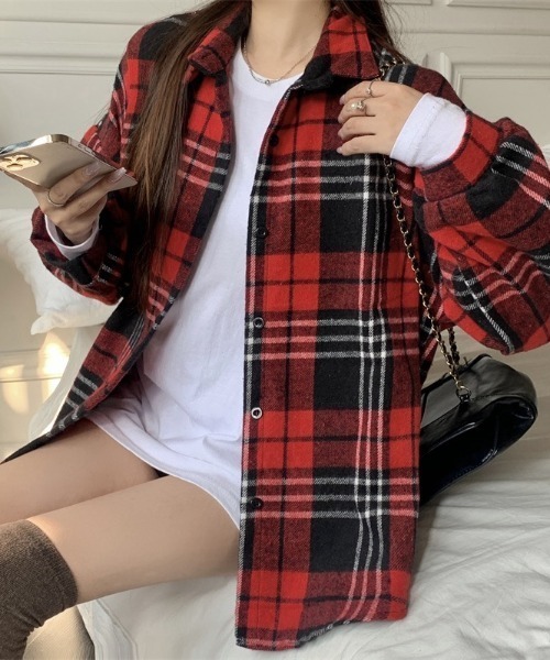 yuue' ( wear )(ユーイ)の「オーバーサイズ起毛チェック柄シャツ(シャツ/ブラウス・レディース・ネイビー/オレンジ/レッド/ブラック/ブルー・FREE)」の21枚目の写真